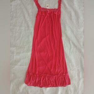 Chic Coral Chemise with Ruffled Hem